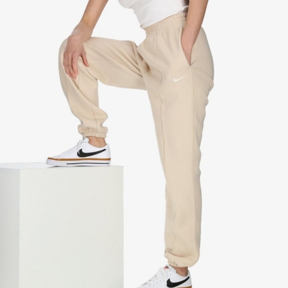 Nike Sweatpants Women's 3XL Cream Tan Brown NWT - Picture 1 of 6